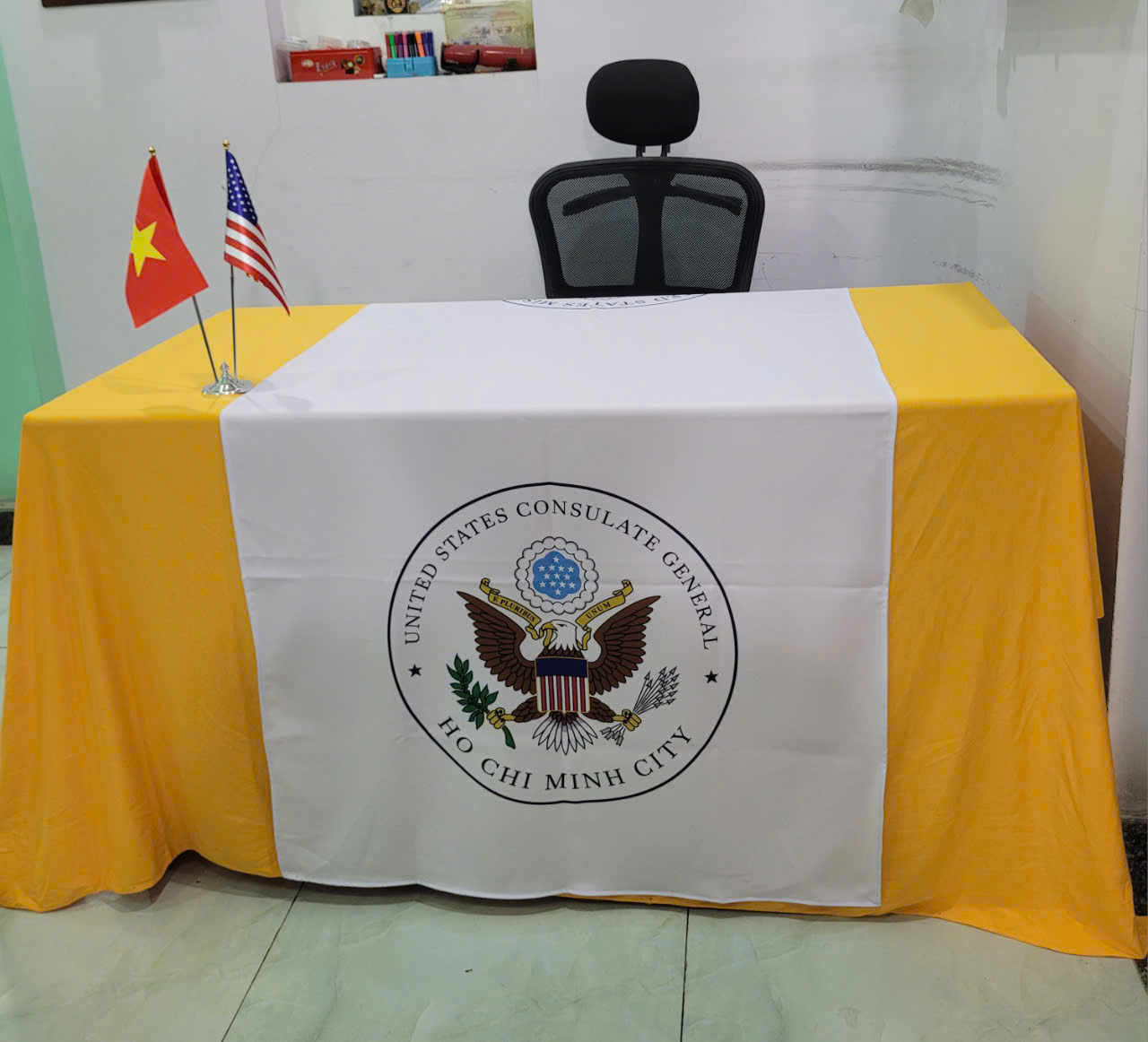 KHĂN TRẢI BÀN HỘI NGHỊ HỘI THẢO - MẪU 3