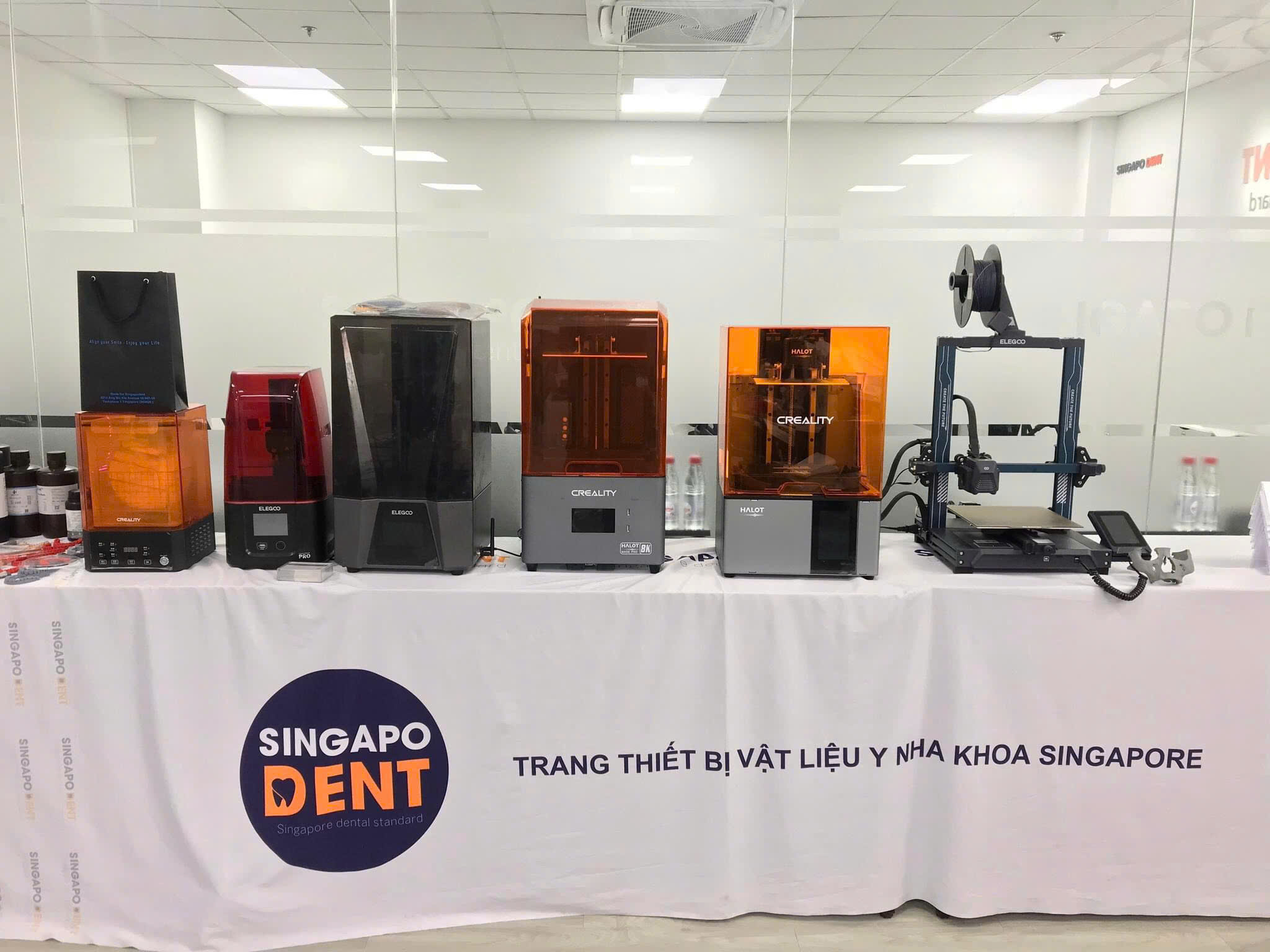 KHĂN TRẢI BÀN QUẢNG CÁO - MẪU 10