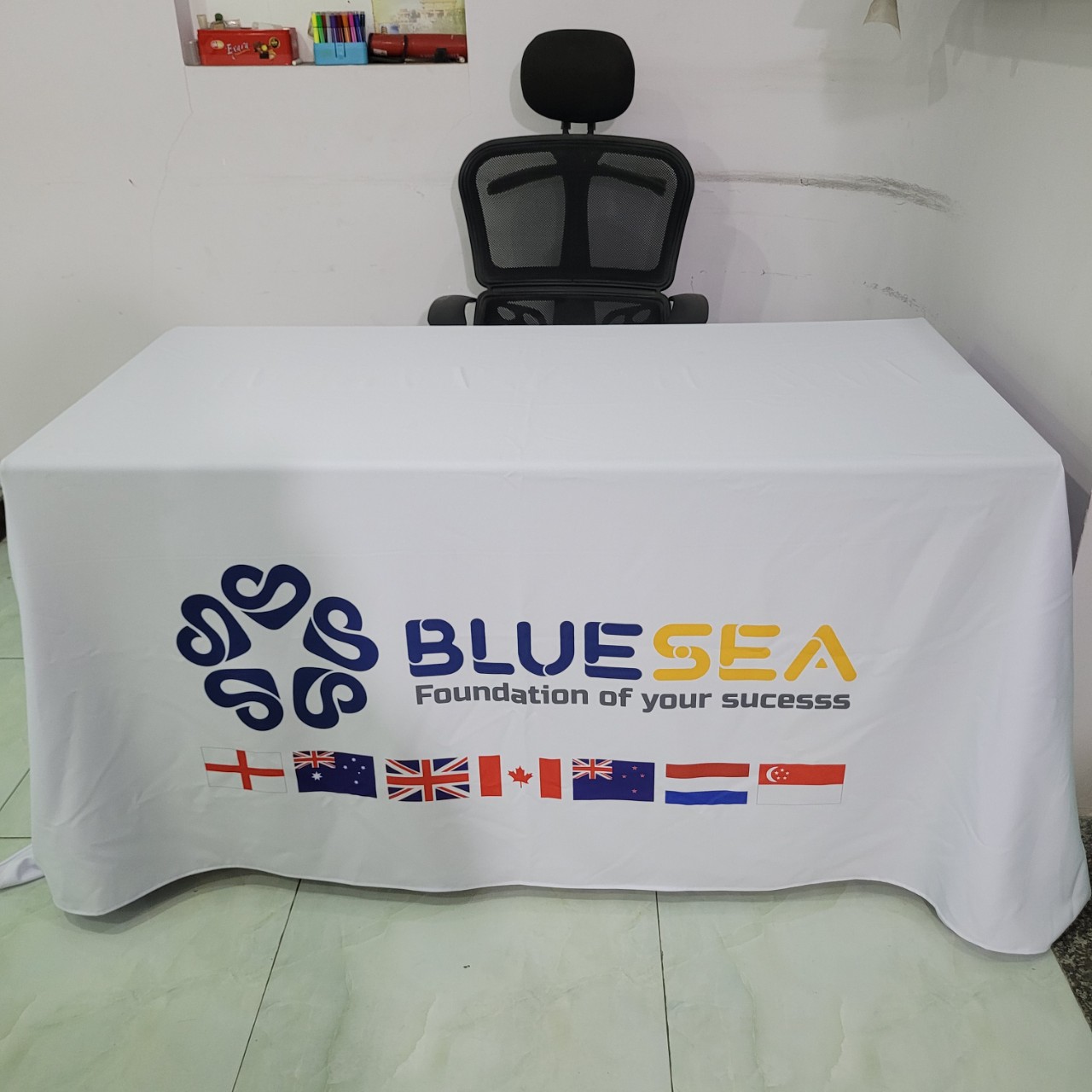 KHĂN TRẢI BÀN QUẢNG CÁO - MẪU 11