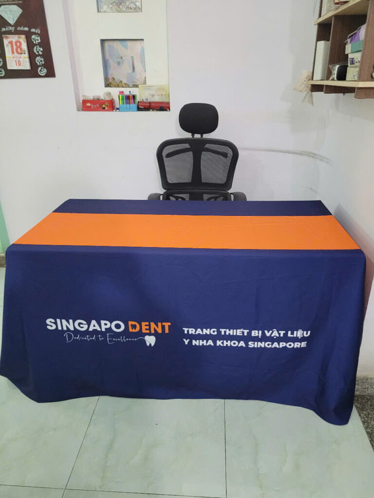 KHĂN TRẢI BÀN SỰ KIỆN - MẪU 4