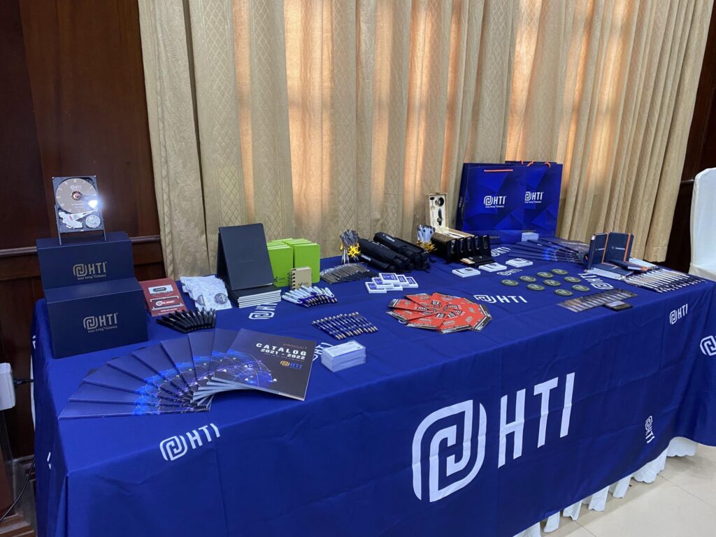 KHĂN TRẢI BÀN SỰ KIỆN - MẪU 8