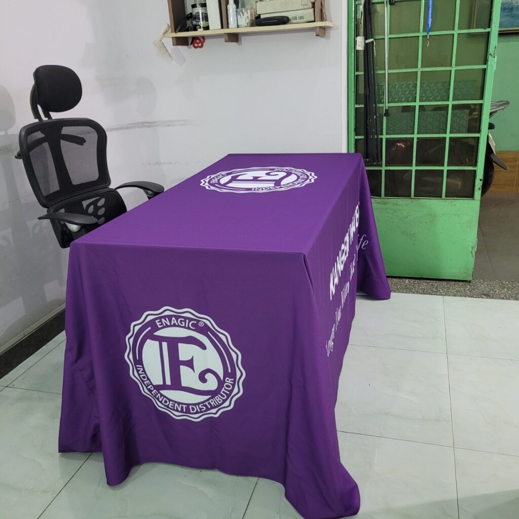 KHĂN TRẢI BÀN IN THEO YÊU CẦU - MẪU 15