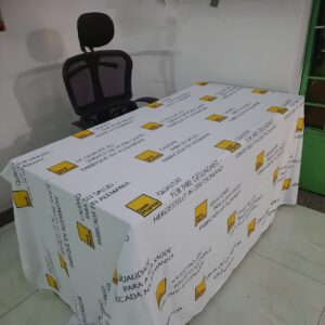 KHĂN TRẢI BÀN TRANG TRÍ - MẪU 3